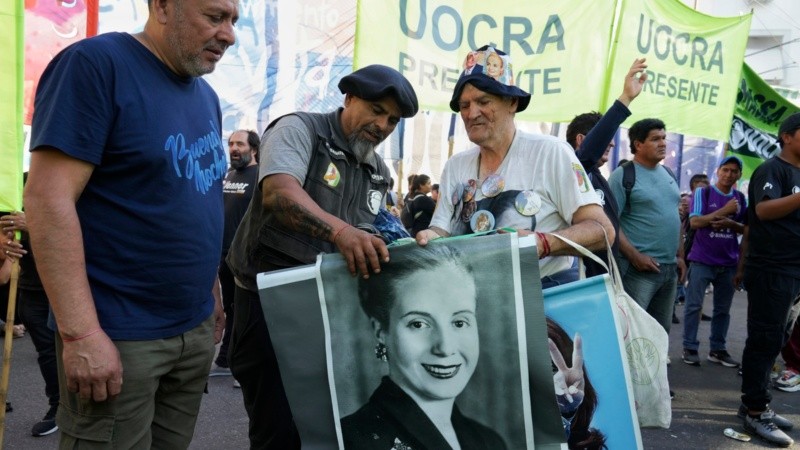 El centro de campaña de Unión por la Patria.