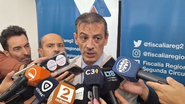 El asesino de Roldán fue una persona que disparó desde afuera del colectivo, dijo el fiscal Bianchini.