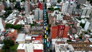 La UTA puso a disposición 50 unidades para acompañar a la familia desde Córdoba 2936 hacia el cementerio de Baigorria.