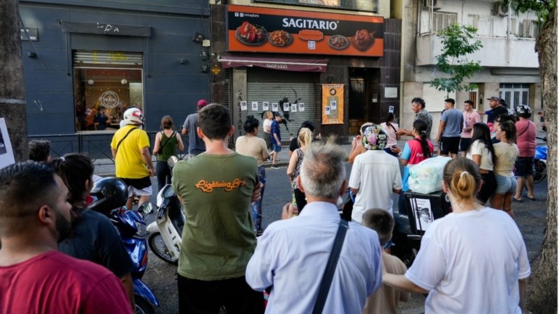 Marcha frente al comercio del conductor que atropelló y le causó la muerte al cadete.