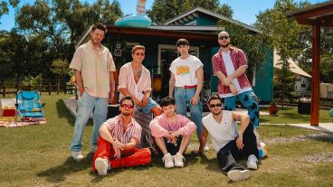 "Bronceado" remix ya tiene más de 180 mil visitas.