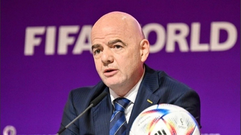El presidente de la FIFA hizo oficiales los anuncios del Mundial de Clubes y el regreso de la INtercontinental.
