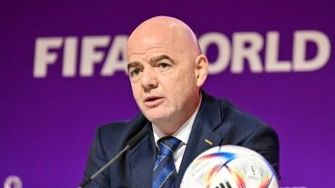 El presidente de la FIFA hizo oficiales los anuncios del Mundial de Clubes y el regreso de la INtercontinental.