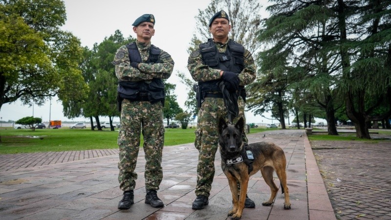 Impresionante despliegue de fuerzas federales en el Monumento para la presencia de la ministra Bullrich este lunes