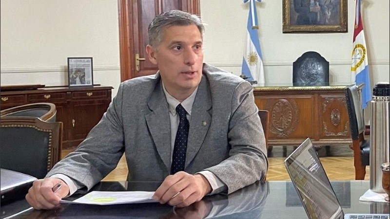 El ministro de Economía de Santa Fe, Pablo Olivares.
