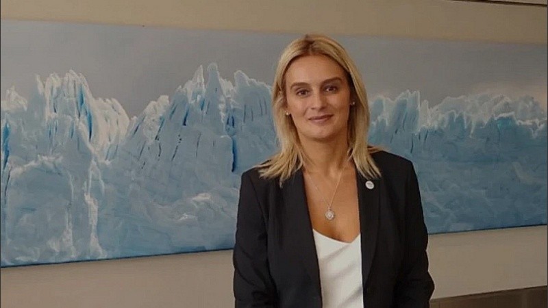 La exfuncionaria del gobierno de Omar Perotti, Pamela Suárez.