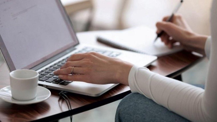 Punto por punto, los cambios en la Ley de Contrato de Trabajo con el DNU de Milei