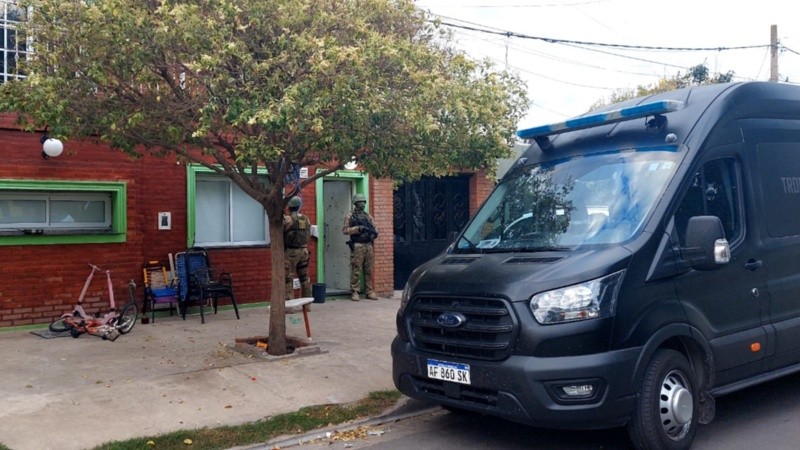 Cocaína, marihuana, balas y billetes en la casa de Mariana Cantero. 