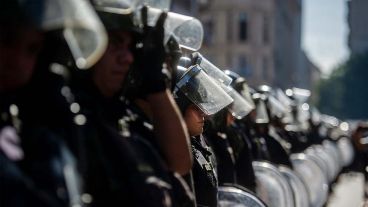 La ministra precisó que del comando "participan todas las fuerzas federales y también la policía de Caba y por supuesto que está invitada la de la Provincia de Buenos Aires" , sostuvo Bullrich.