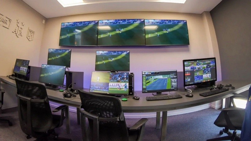 Parte del dinero se usó para el levantamiento de la sala de video desde donde se opera el VAR.