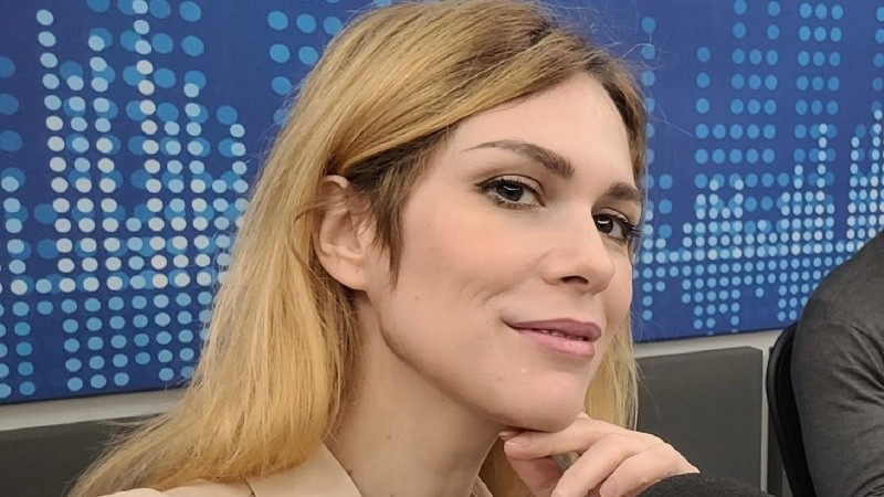 El celular fue descartado a pocos metros del lugar y la legisladora fue asistida por los médicos.