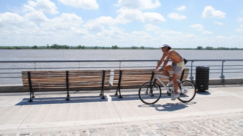 Especialistas recomiendan evitar exposiciones prolongadas al sol, fundamentalmente entre las 10 y las 16.