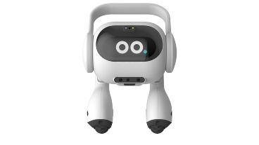 El robot manifiesta sus "emociones" mediante representaciones mecánicas.