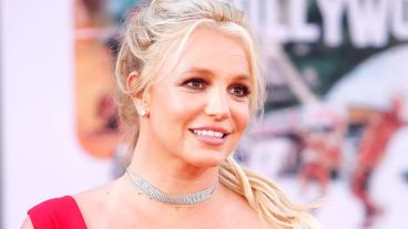 "Soy una escritora fantasma y honestamente lo disfruto de esa manera", aclaró la cantante.