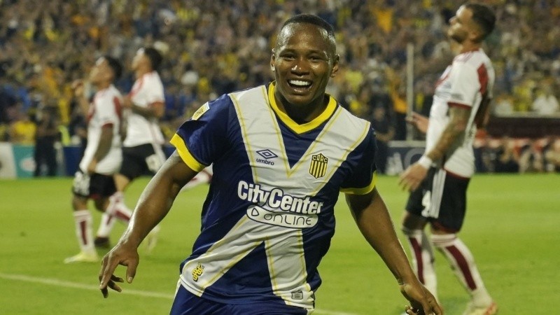 El volante podría ser anunciado con su nuevo contrato en las próximas horas.