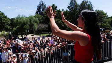 Leda congregó multitudes en Chile.