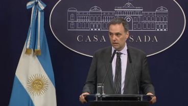 El vocero Adorni abrió la conferencia de este miércoles con la situación de Ecuador y Rosario.