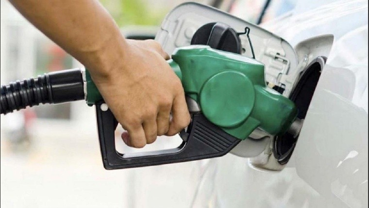 Combustibles: se postergó suba del impuesto pero igual aumentaron las naftas en Rosario