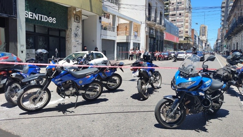 Fuerte operativo policial con corte de calle tras la captura de Noel R.