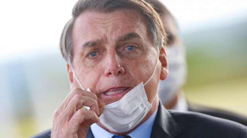 Bolsonaro contrajo COVID-19 en julio de 2020, casi un año antes de que se registrara su primera vacuna.