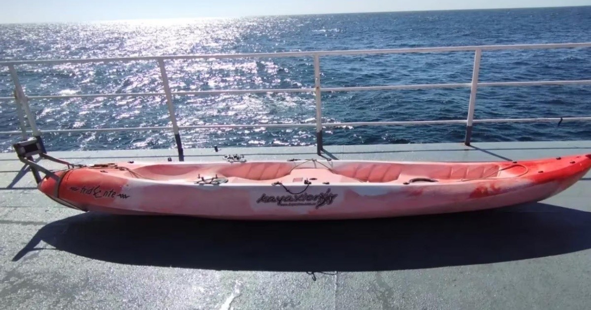 Encontraron el kayak de los pescadores desaparecidos en Pinamar Rosario3
