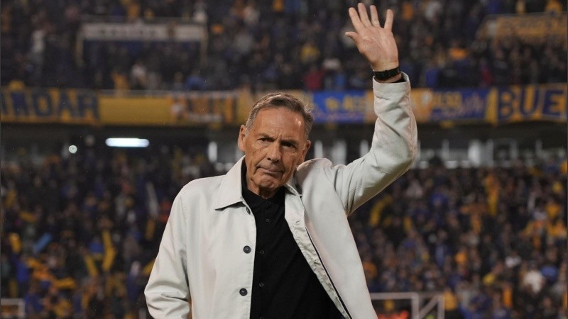 Miguel Russo llegó a la gloria con Central y busca que su equipo vuelva a ser protagonista