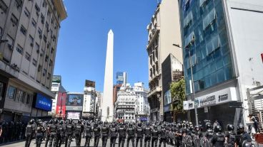 "No hay paro" que "detenga" ni "amenaza" que "amedrente" al Gobierno, explicaron desde la Nación.