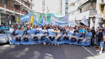 El paro y la movilización se sintieron fuerte en Rosario este miércoles