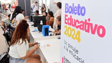 El beneficio permite acceder a dos pasajes diarios gratis para estudiar o trabajar en escuelas.