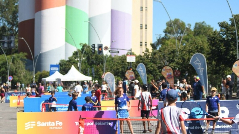 Las canchitas fueron montadas en Oroño y el río este domingo.