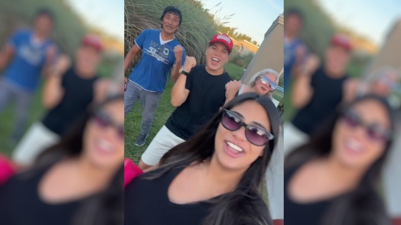 La felicidad de Daniela Celis y Thiago Medina.