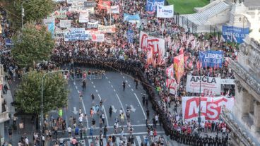 La protesta frente al Congreso.
