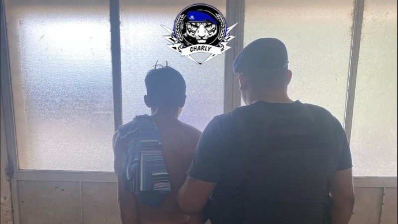 El joven detenido por violencia de género es sospechoso del robo al motociclista fallecido.