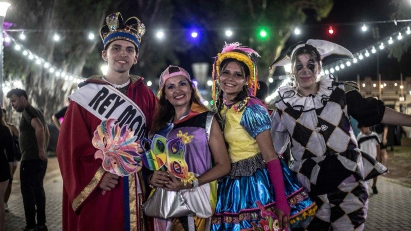El carnaval suma seguidores en Rosario.