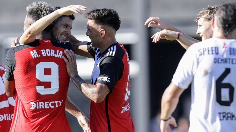 El Millonario sigue arriba en la zona A.