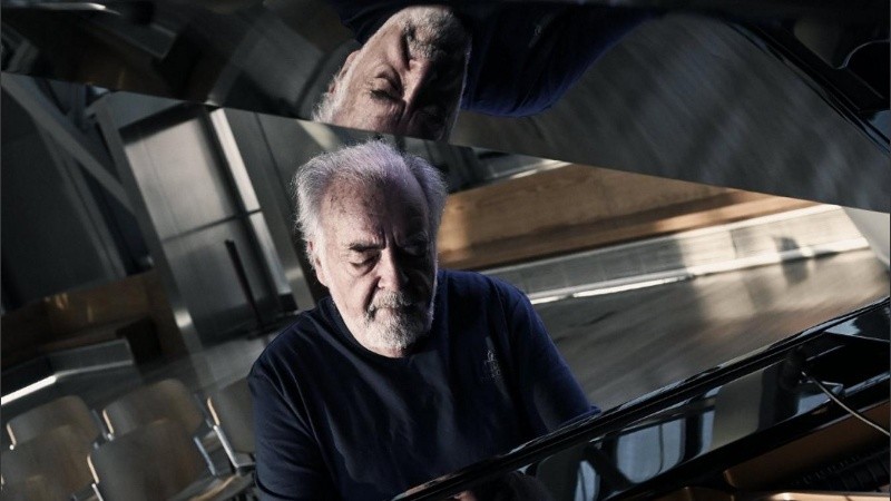El fallecido pianista Santiago Giacobbe.