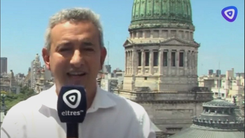 Javkin fue a Buenos Aires por la quita del subsidio al transporte.