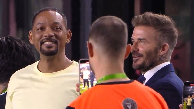 Smith junto a David Beckham, uno de los propietarios de la franquicia de Florida.