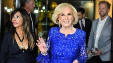 Una de las ausencias de la noche fue la de su nieto y productor Nacho Viale. 