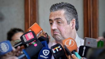 Cococcioni: “Hay que mantenerse firme para evitar que los delincuentes vuelvan a dominar la cárcel”.