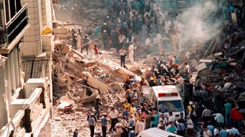 El 17 de marzo de 1992 un atentado terrorista destruyó el edificio donde se encontraba la Embajada de Israel.