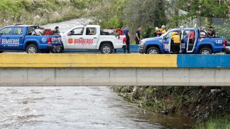 Personal de Bomberos se hizo presente en el lugar.