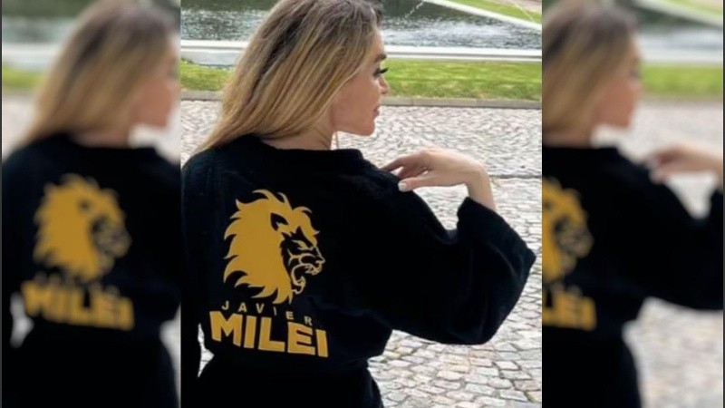 Arrobó a Milei y musicalizó la foto con 