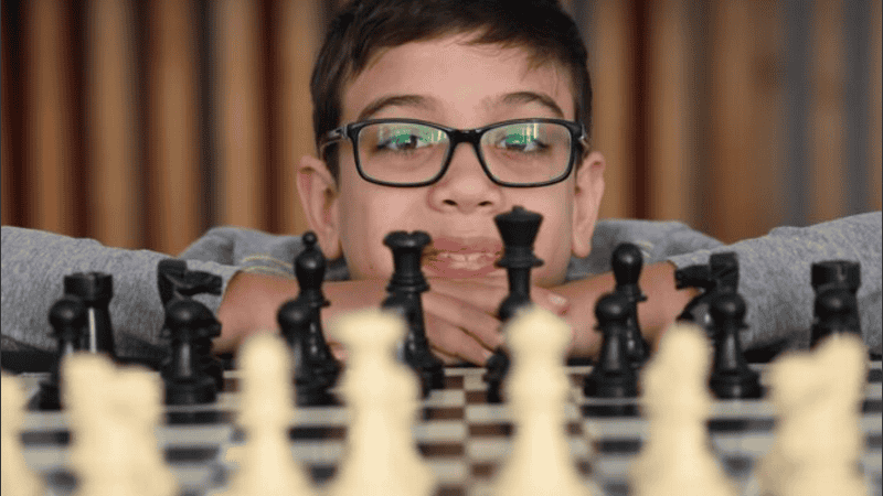 Faustino Oro, el ajedrecista argentino de 10 años.