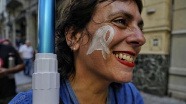 Diferentes generaciones salieron otro año a la calle a decir "nunca más"