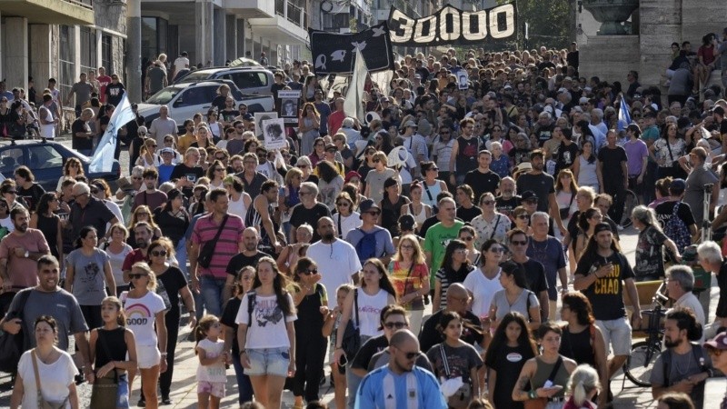 Diferentes generaciones salieron otro año a la calle a decir 