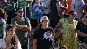 Diferentes generaciones salieron otro año a la calle a decir "nunca más"