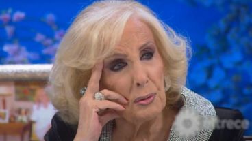 Mirtha Legrand en una nueva "mesaza"