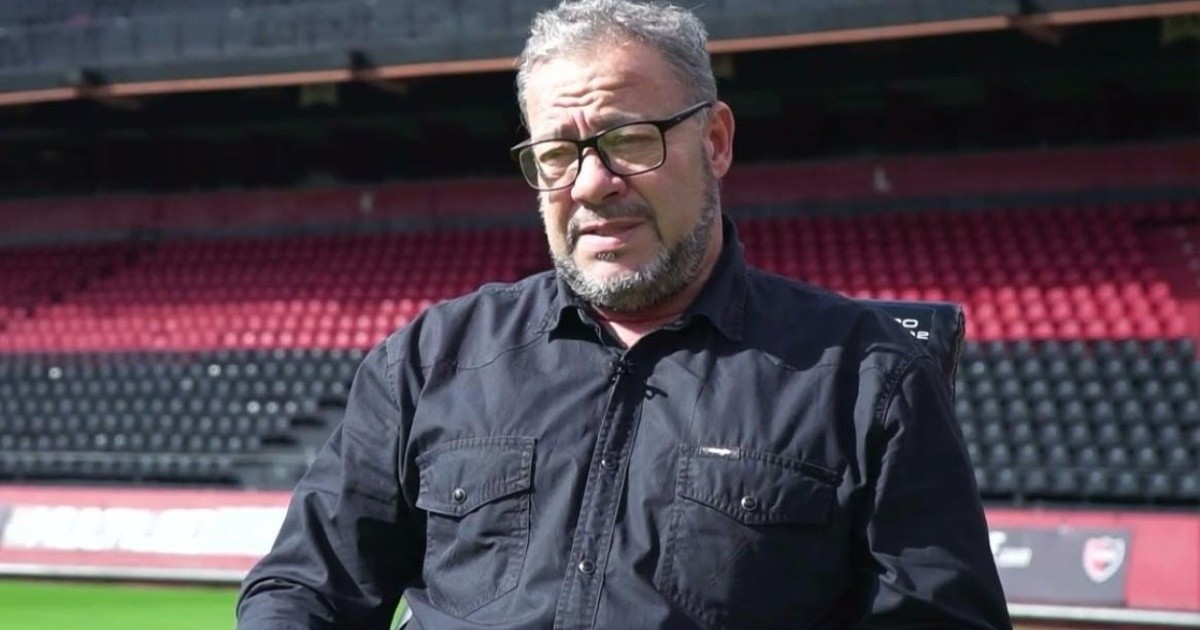 Los 11 titulares de Ariel Cozzoni el compañero al que insultó toda su