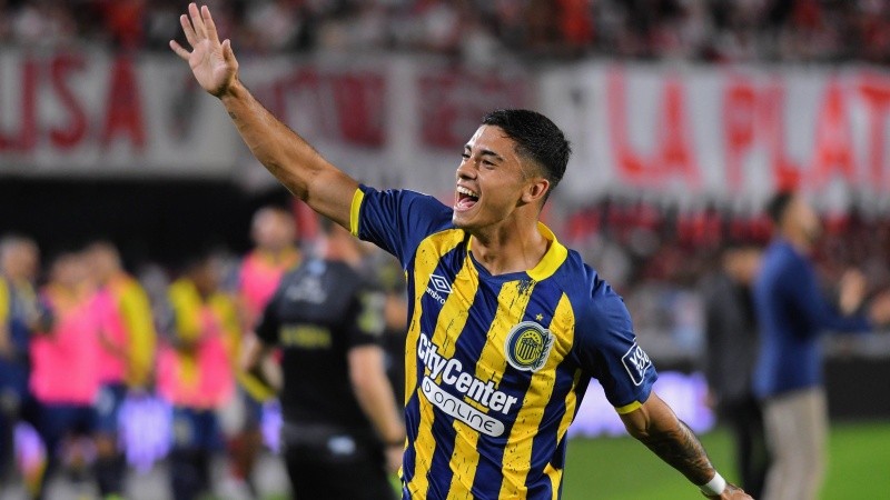 Giaccone clavó un zurdazo al ángulo para abrir el marcador.